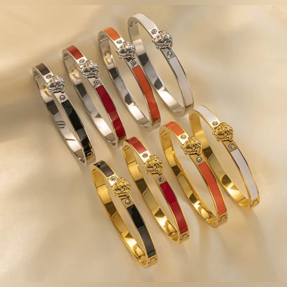 18K White Gold Medusa Head Red Oil Drip Stackable Diamond Inlay Bracelet No Fade - Picture 5 of 6